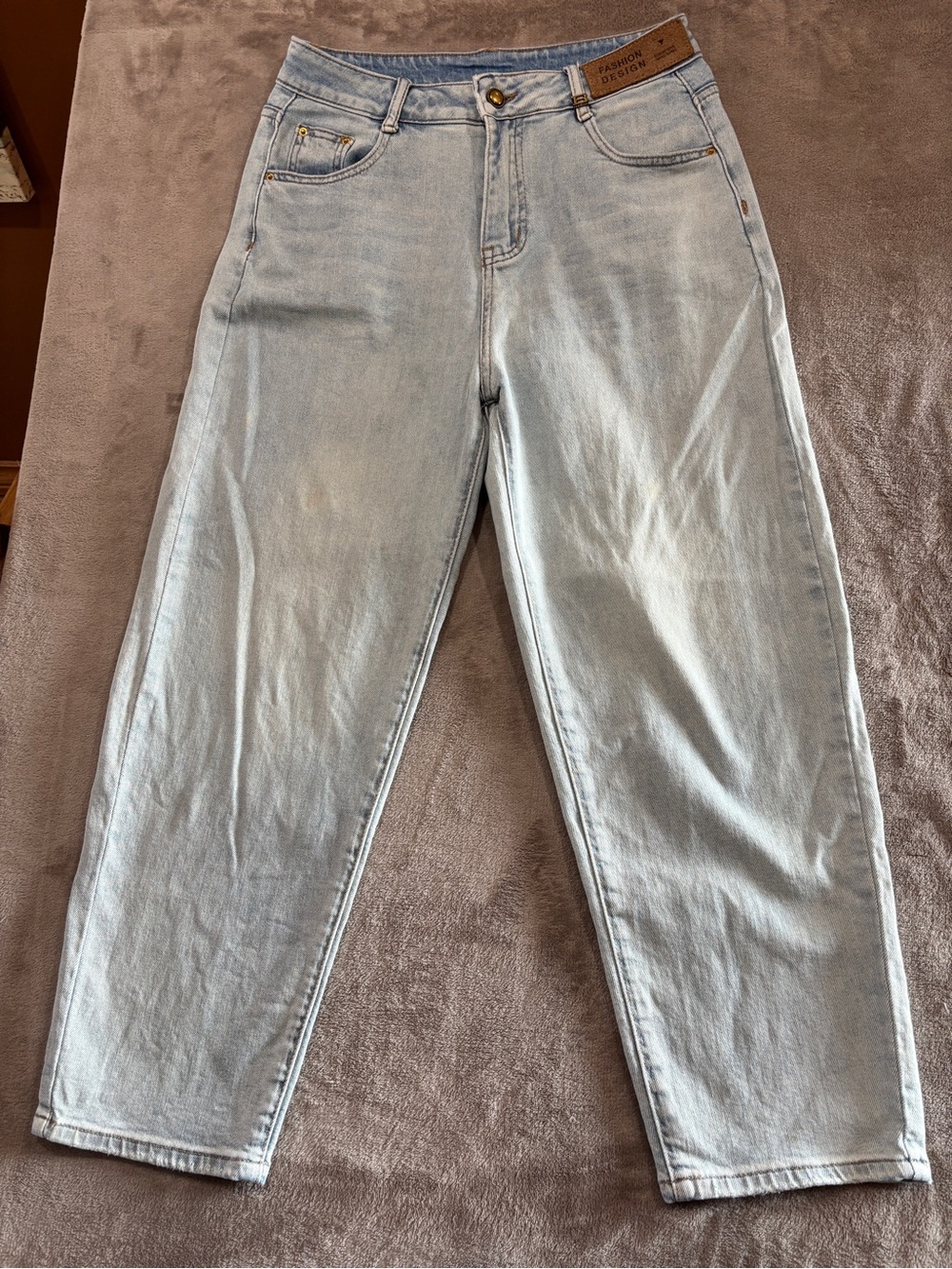 Women's Light Blue Relaxed Denim Jeans